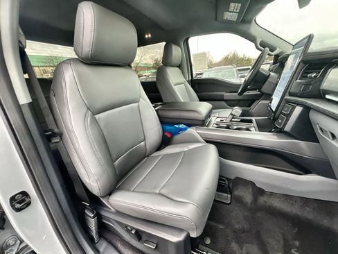 New 2025 Ford F150 Lightning Flash image 26