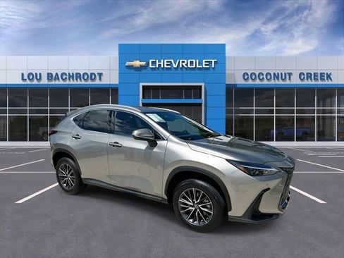 Used 2023 Lexus NX 350 AWD image 2