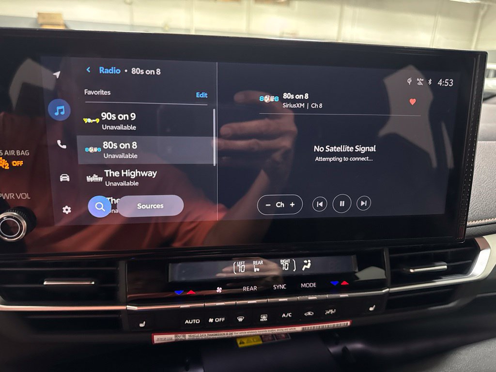 New 2026 Toyota Sienna XLE Woodland Edition AWD/4WD image 19