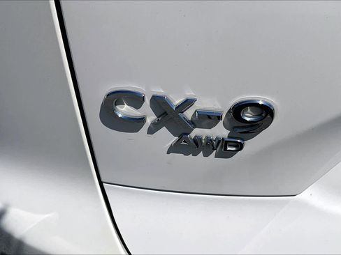 Used 2023 MAZDA CX-9 Touring Plus AWD/4WD image 17