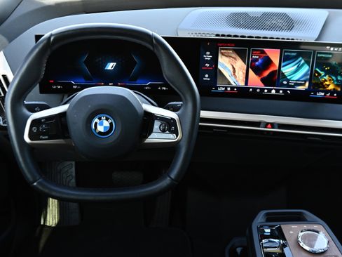 Certified 2024 BMW iX xDrive50 w/ Premium Package image 11