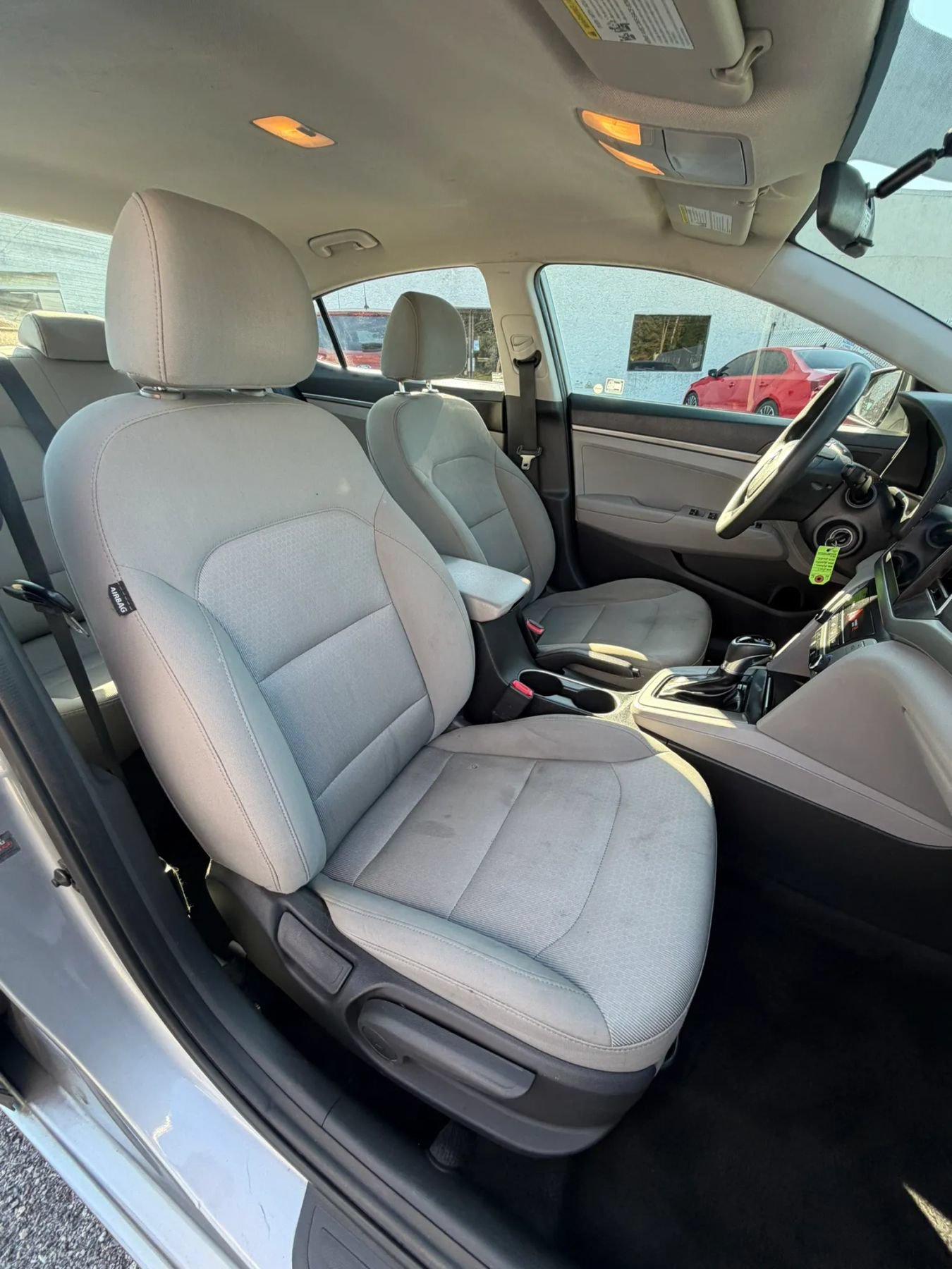 Used 2017 Hyundai Elantra SE FWD image 33