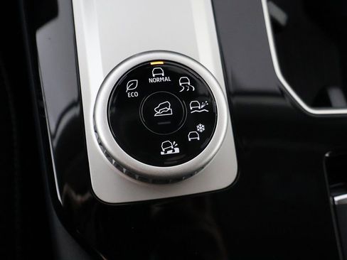 New 2026 Mitsubishi Outlander ES image 52