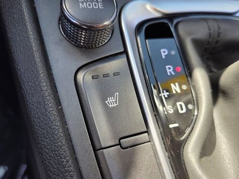 Used 2022 Hyundai Kona Limited FWD image 27