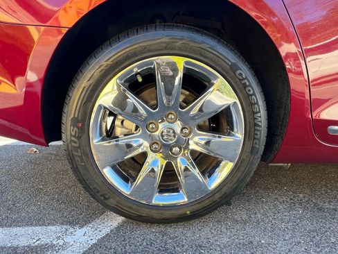 Used 2010 Buick LaCrosse CXL image 19