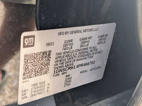 Used 2023 Chevrolet Tahoe RST w/ Sport Performance Package RWD image 34
