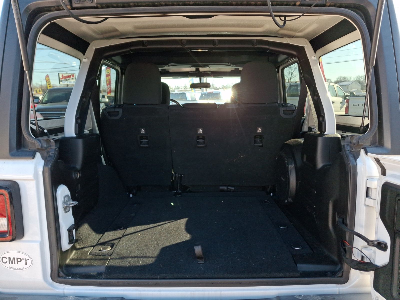 Used 2018 Jeep Wrangler Unlimited Sport S AWD/4WD image 28