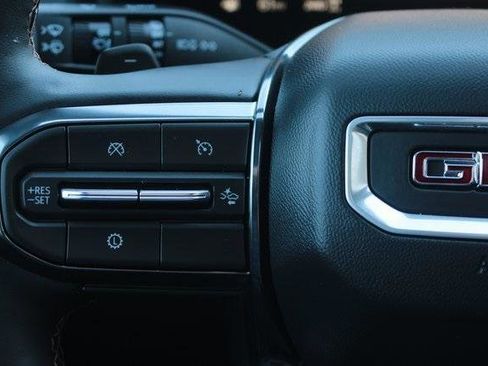 Used 2026 GMC Terrain AT4 w/ Convenience Package III image 16