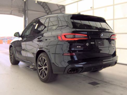 Used 2022 BMW X5 M50i AWD/4WD image 6