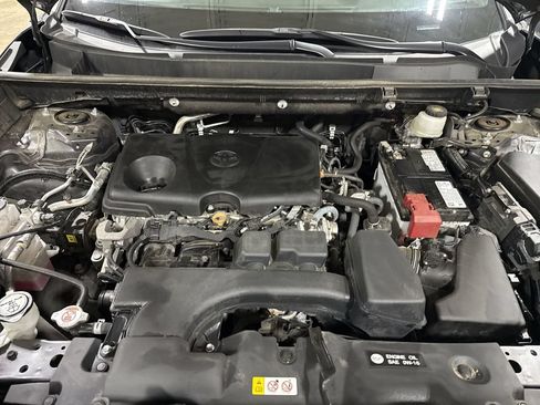 Used 2024 Toyota RAV4 XLE FWD image 24
