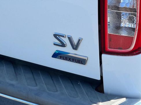 Used 2019 Nissan Frontier SV RWD image 6