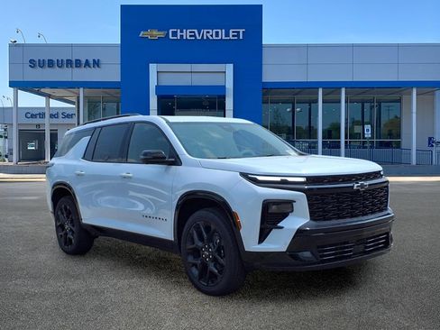 New 2026 Chevrolet Traverse RS w/ LPO, Floor Liner Package AWD/4WD image 3