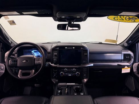 Used 2025 Ford F150 Lariat AWD/4WD image 13