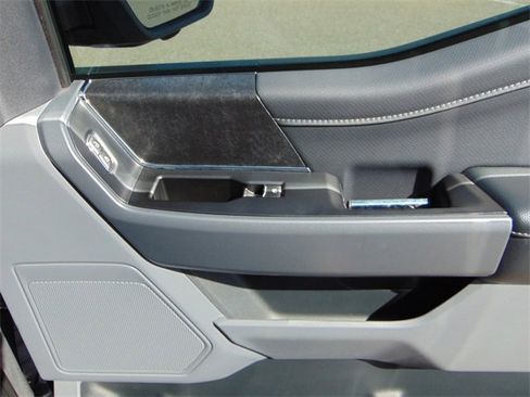 Used 2022 Ford F150 XLT w/ Equipment Group 301A Mid image 26