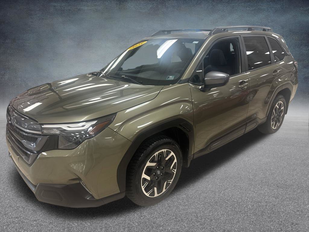 Used 2025 Subaru Forester Premium w/ Convenience Package #1 AWD/4WD image 3