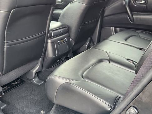 Certified 2024 Nissan Armada SV image 8