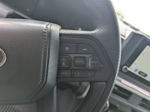 Used 2024 Toyota Tacoma SR5 AWD/4WD image 21