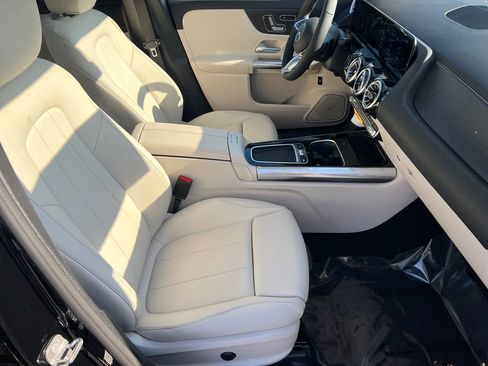 New 2026 Mercedes-Benz GLA 250 image 14