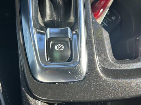 Used 2025 Chevrolet TrailBlazer LT w/ Convenience Package image 26