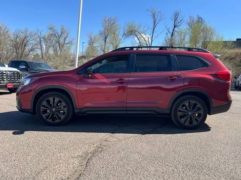 Used 2022 Subaru Ascent Onyx Edition image 2