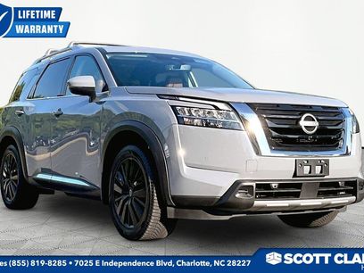 Used 2024 Nissan Pathfinder Platinum