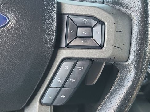 Used 2020 Ford F150 Raptor w/ Equipment Group 802A Luxury image 6