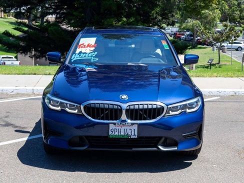 Used 2020 BMW 330i Sedan w/ Premium Package image 2
