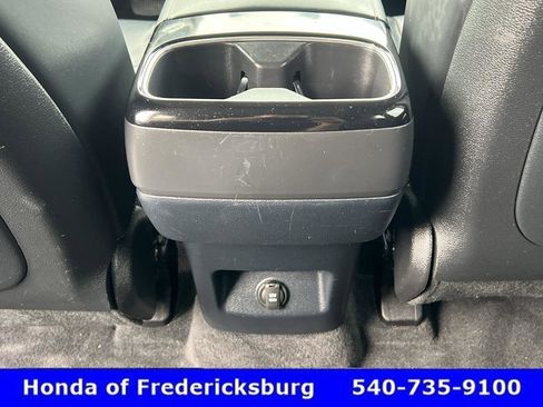 Used 2020 Kia Telluride S w/ S 8 Passenger Seating Package AWD/4WD image 31