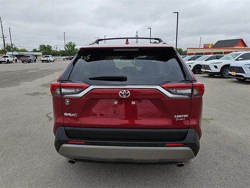 Used 2025 Toyota RAV4 Limited image 4