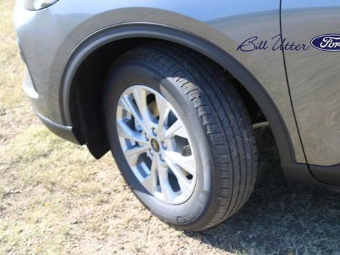 New 2026 Ford Escape Active w/ Cold Weather Package image 4