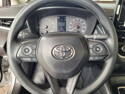 Certified 2025 Toyota Corolla LE w/ Convenience Package FWD image 28