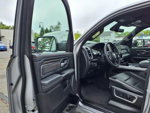 Used 2026 RAM 1500 Laramie AWD/4WD image 16
