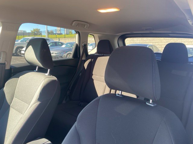 Used 2025 Nissan Rogue S AWD/4WD image 5