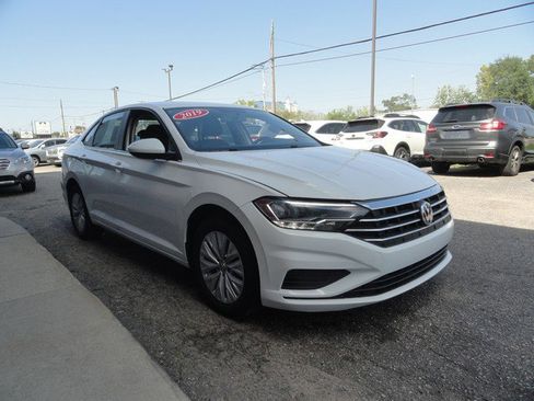 Used 2019 Volkswagen Jetta S w/ Driver Assistance Package image 5