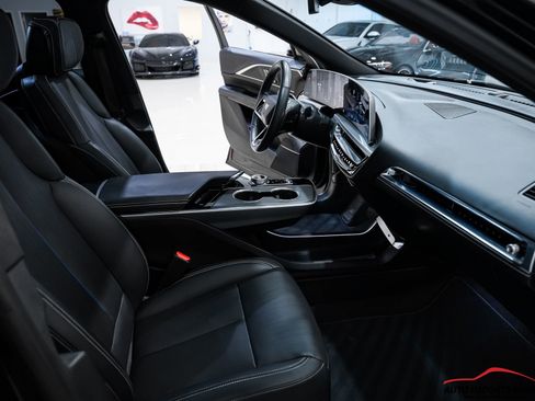 Used 2024 Cadillac Lyriq Sport RWD image 43