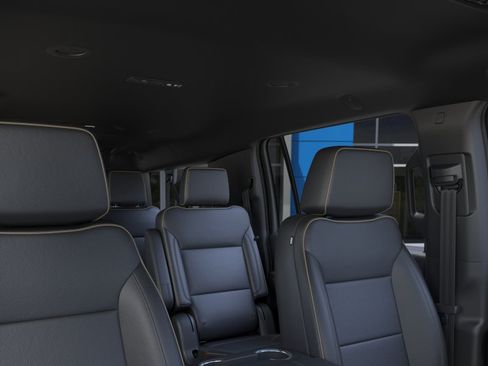 New 2026 Chevrolet Suburban Premier RWD image 24