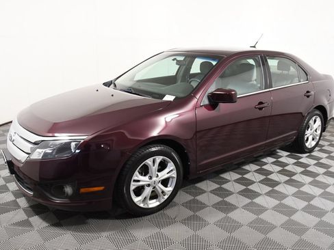 Used 2012 Ford Fusion SE FWD image 2