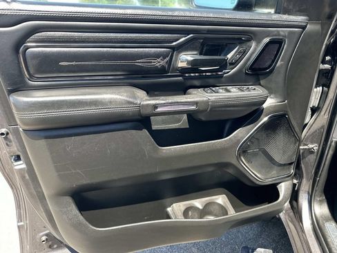Used 2022 RAM 1500 Limited w/ Night Edition AWD/4WD image 17