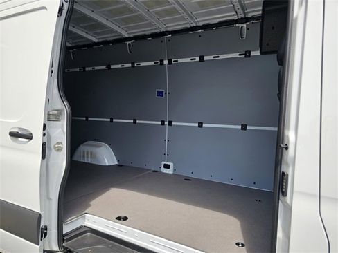 New 2025 Mercedes-Benz Sprinter 2500 image 18
