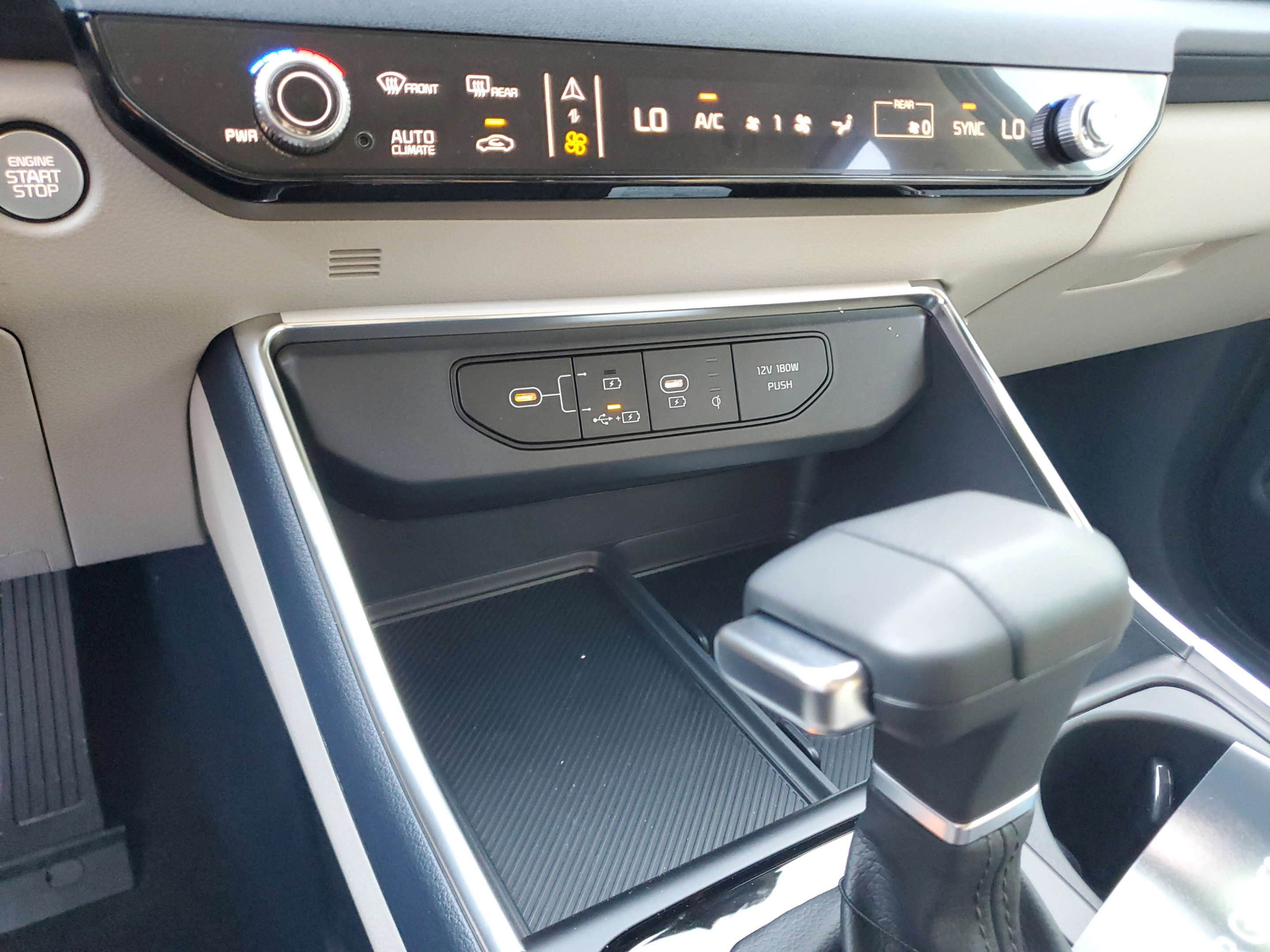 New 2026 Kia Carnival EX FWD image 19