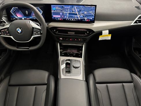 Used 2026 BMW 330i Sedan w/ Premium Package RWD image 16