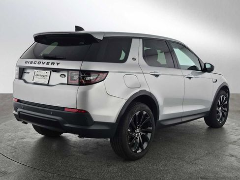 Certified 2023 Land Rover Discovery Sport SE image 5