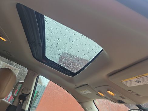 Used 2015 Buick Enclave Premium w/ Experience Buick Package image 34