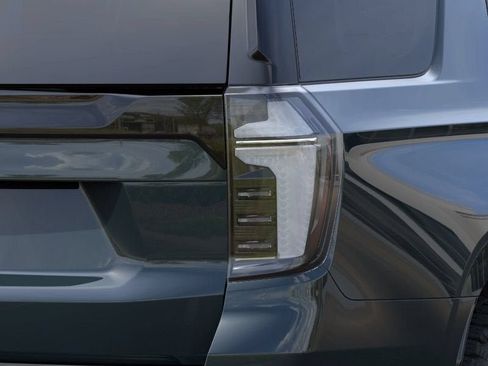 New 2026 Chevrolet Tahoe Z71 w/ Z71 Off-Road Package AWD/4WD image 12