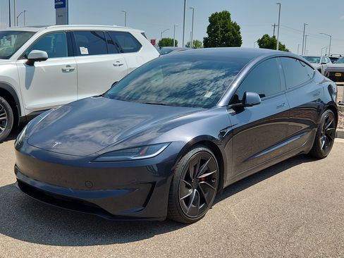 Used 2024 Tesla Model 3 Performance AWD/4WD image 3