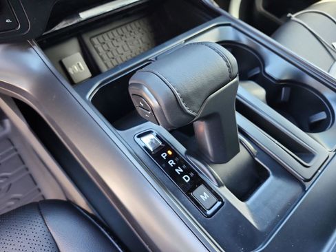 New 2025 Ford F150 Lariat w/ Equipment Group 502A High image 14