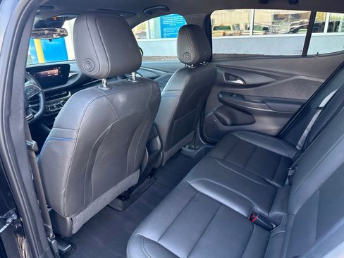 Used 2024 Buick Envista Sport Touring w/ Convenience I Package FWD image 16