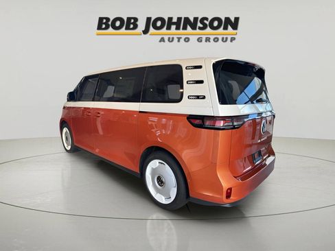 New 2025 Volkswagen ID. Buzz 1st Edition image 6