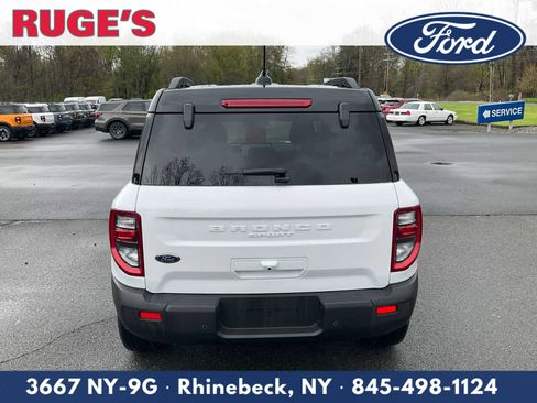 Used 2025 Ford Bronco Sport Outer Banks AWD/4WD image 4