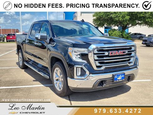 Used 2020 GMC Sierra 1500 SLT RWD image 2